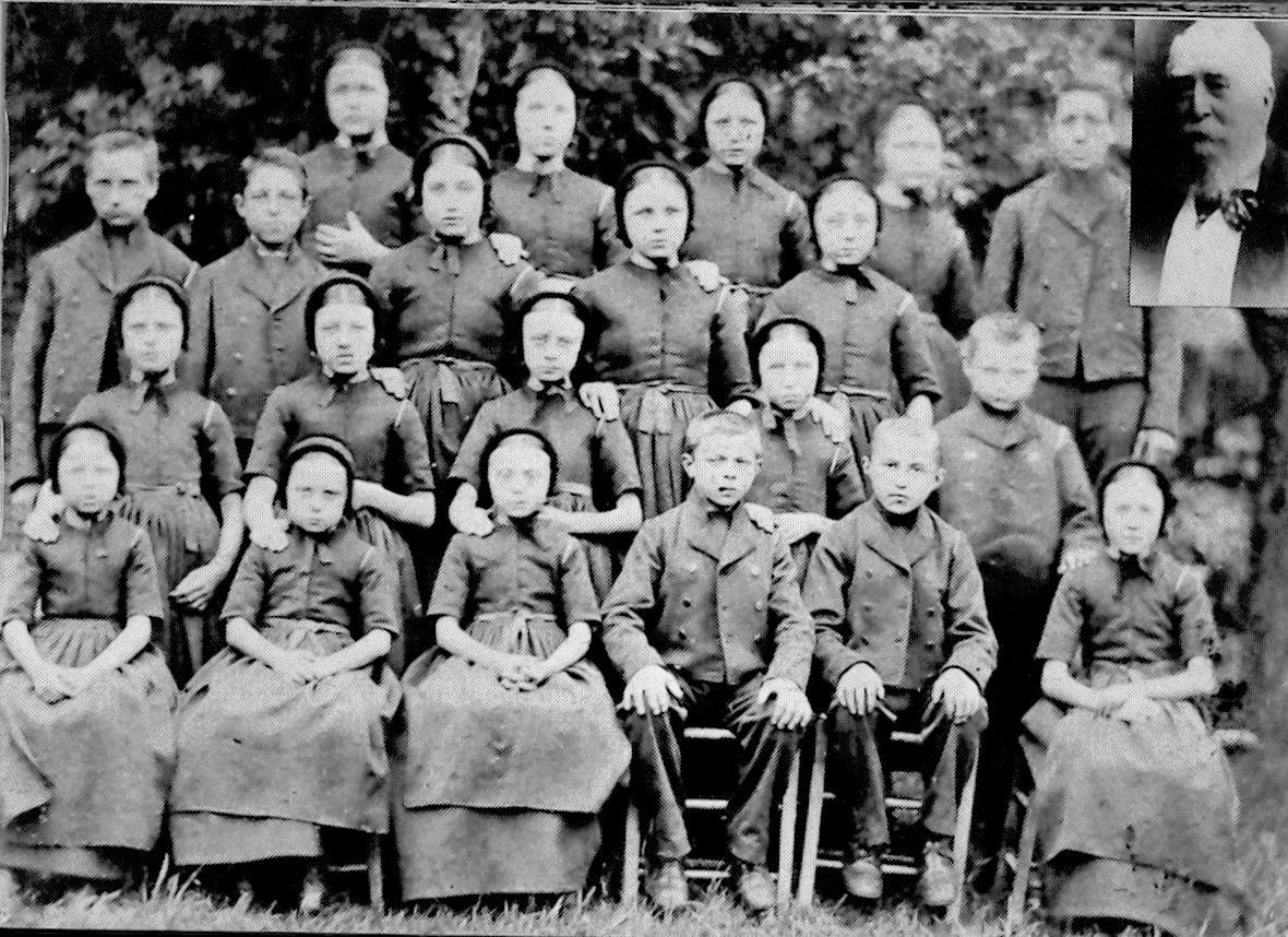 kinderen Weeshuis 1895-1898